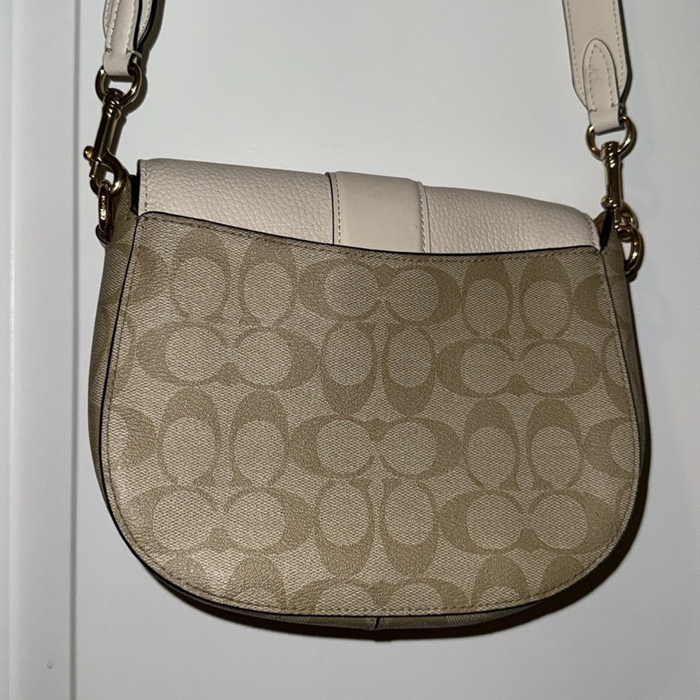Coach Beige Crossbody Bag - Picture 3 of 7